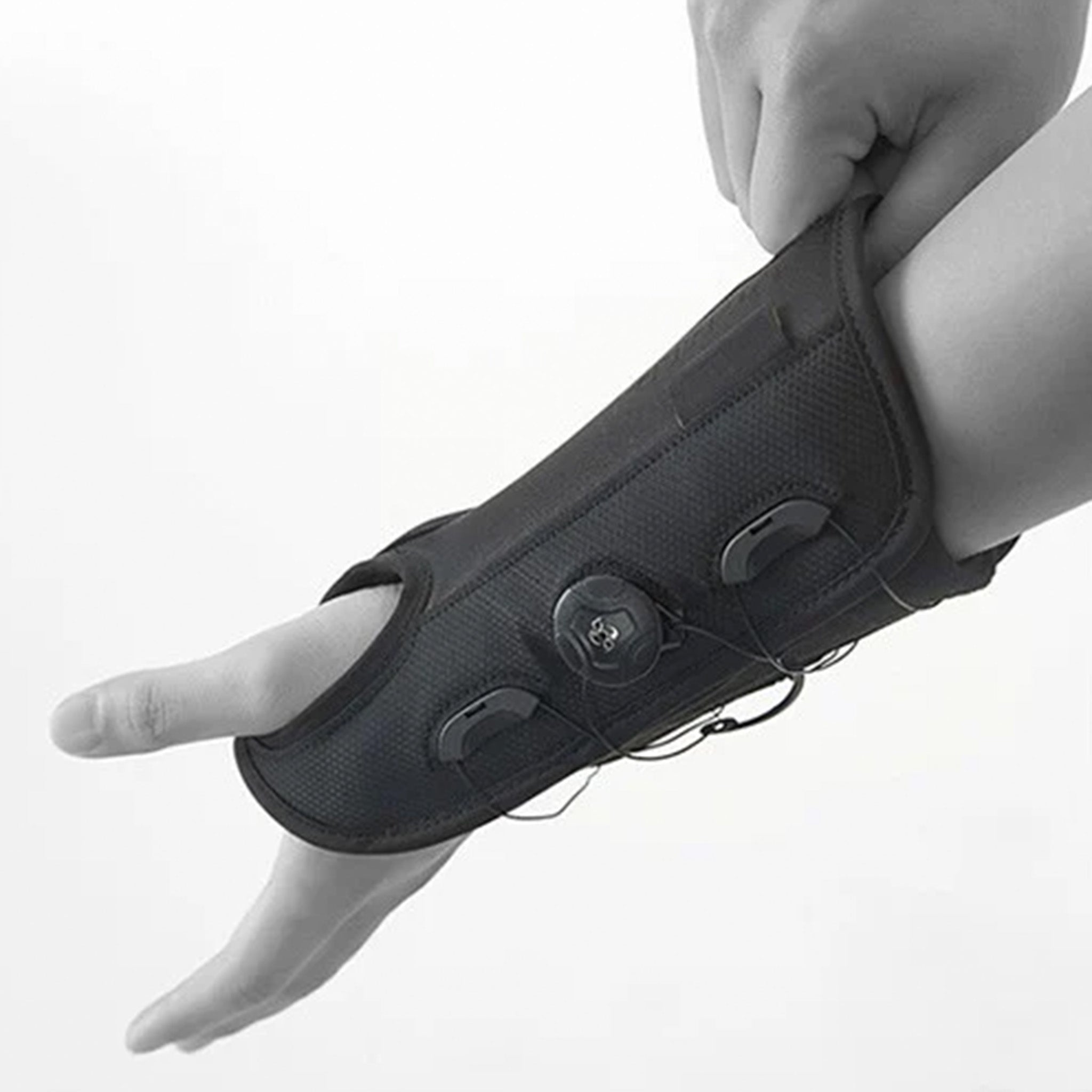BOA Handgelenkbandage für einfache und präzise Anpassung